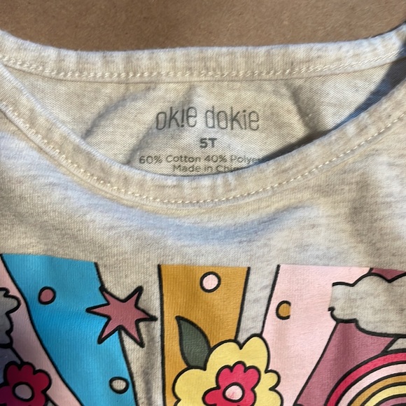 Girls 5t shirt bundle 3 long sleeve shirts - Picture 2 of 13